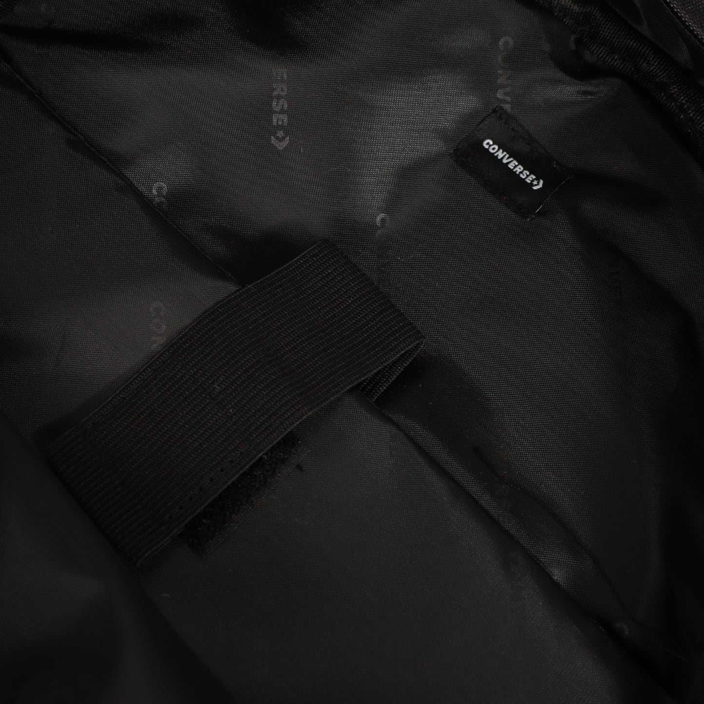 THE CHEERY BACKPACK BLACK