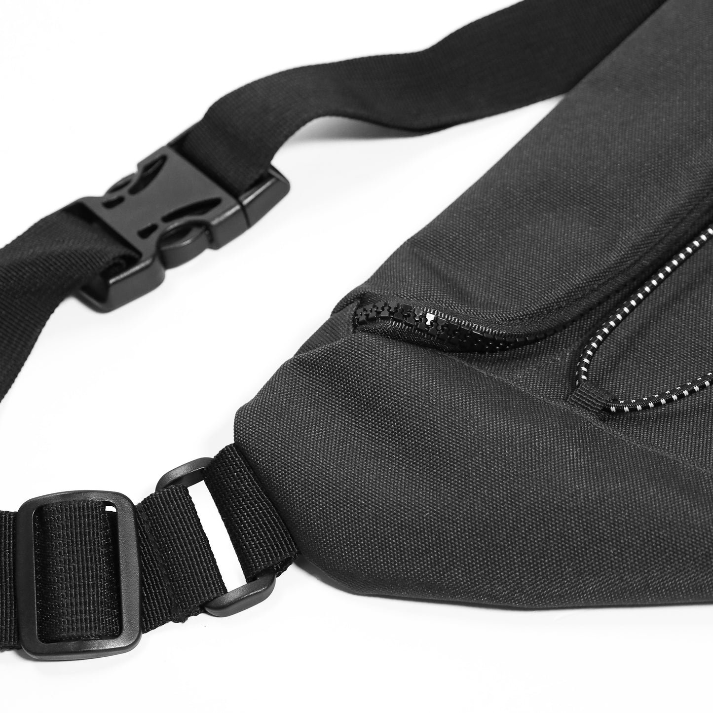 OUTGOING WAIST BAG BLACK