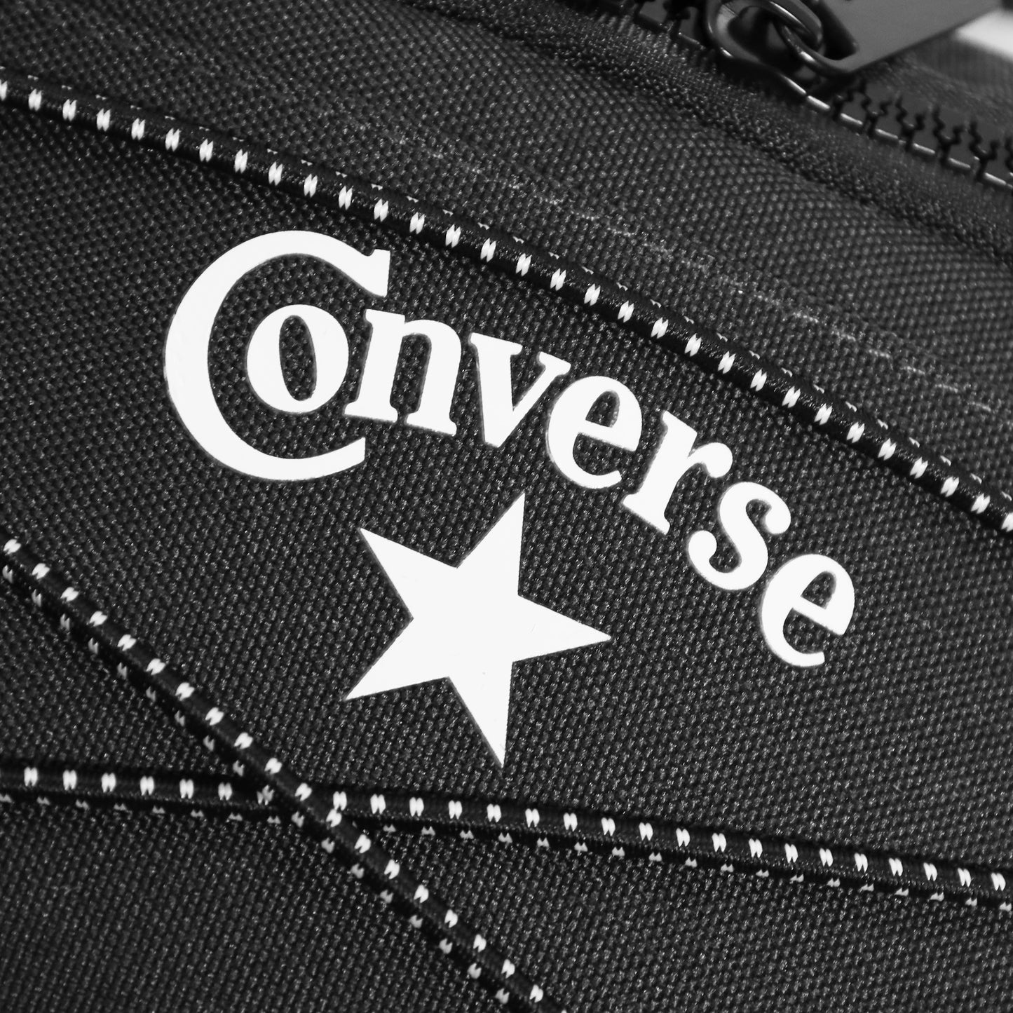 OUTGOING WAIST BAG BLACK