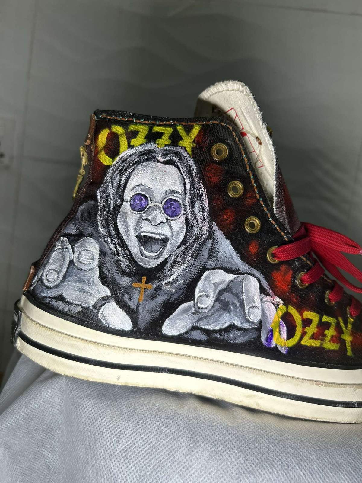 Converse#Ozzy Osbourne